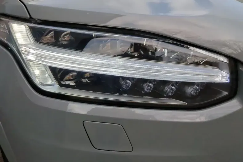 Volvo XC90 din 2024 cu 26.500 km - oferta VOL108348 - foto 27