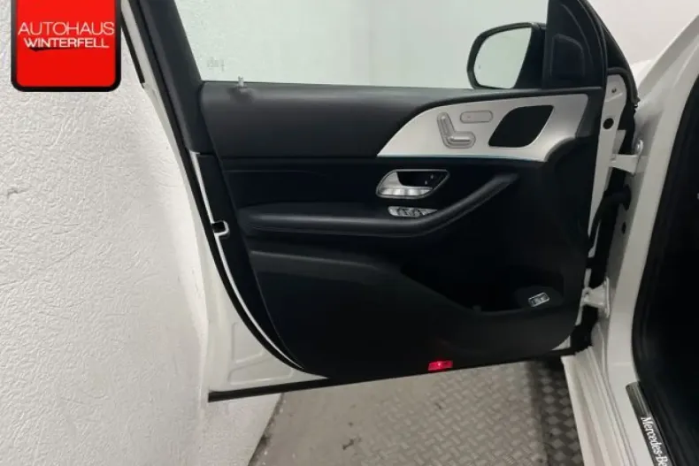 Mercedes-Benz GLE 300 din 2020 cu 98.401 km - oferta MER108352 - foto 35