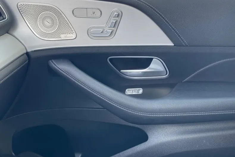 Mercedes-Benz GLE 350 din 2021 cu 95.600 km - oferta MER108354 - foto 29