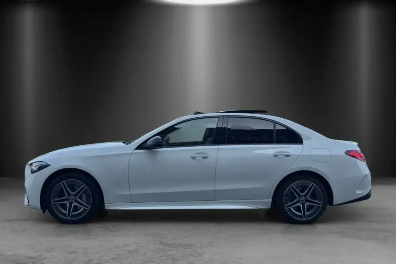 Mercedes-Benz C 300 din 2023 cu 13.819 km - oferta MER108356 - foto 2