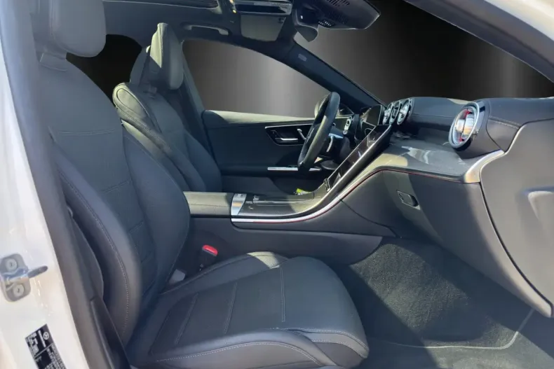 Mercedes-Benz C 300 din 2023 cu 13.819 km - oferta MER108356 - foto 11