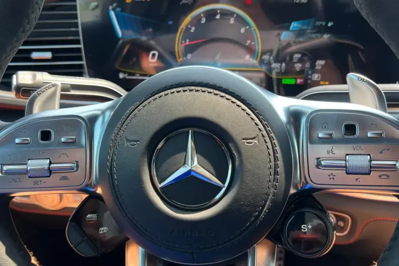 Mercedes-Benz GLE 53 AMG din 2023 cu 24.765 km - oferta MER108359 - foto 12