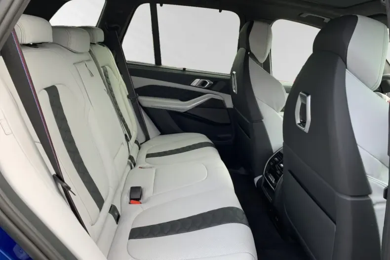 BMW X5 M din 2024 cu 15.875 km - oferta BMW108364 - foto 14