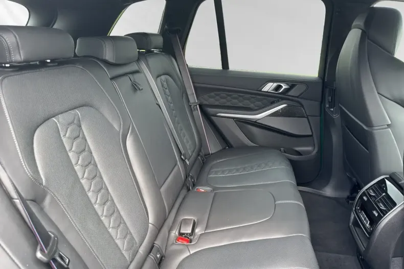 BMW X5 M din 2024 cu 7.951 km - oferta BMW108369 - foto 14