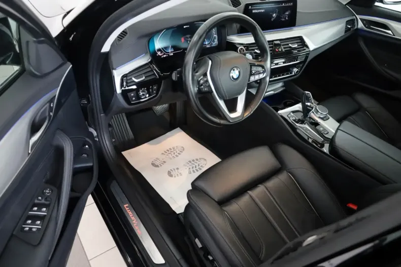 BMW 530 din 2020 cu 43.340 km - oferta BMW108380 - foto 9