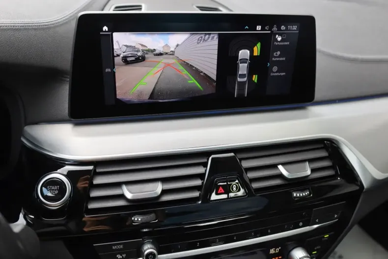 BMW 530 din 2020 cu 43.340 km - oferta BMW108380 - foto 13