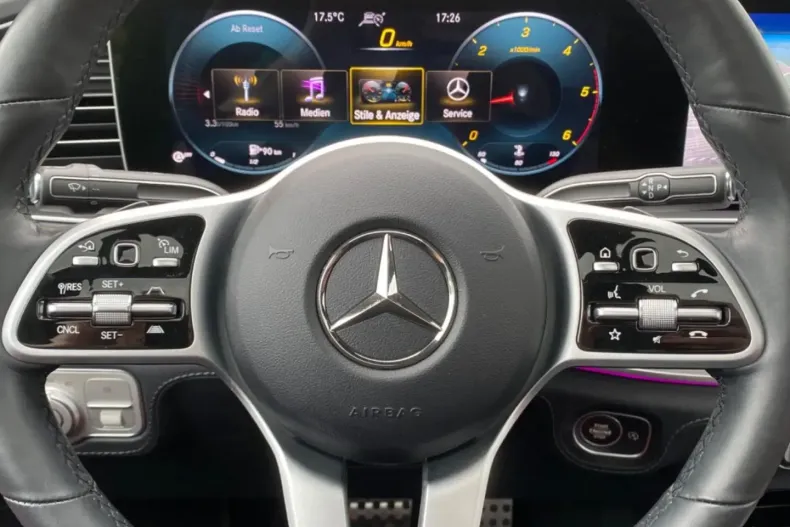 Mercedes-Benz GLE 400 din 2020 cu 50.713 km - oferta MER108396 - foto 18