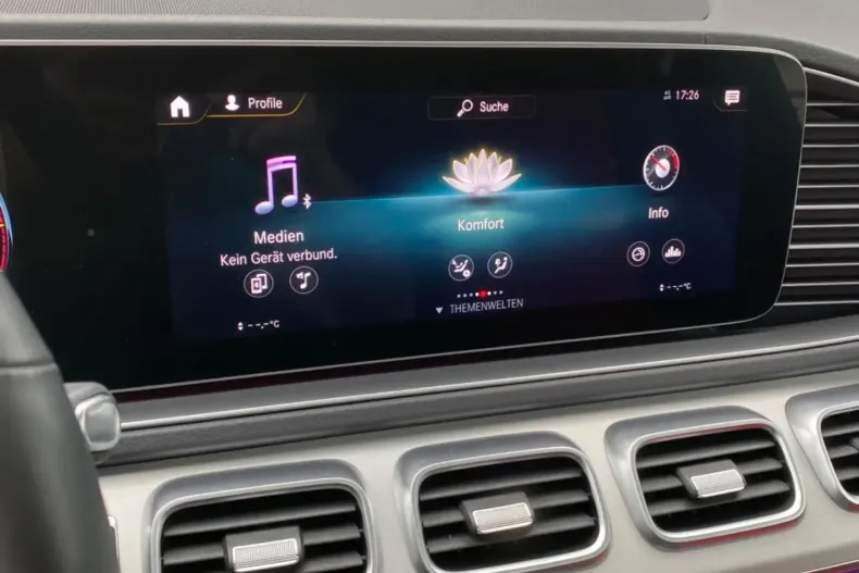 Mercedes-Benz GLE 400 din 2020 cu 50.713 km - oferta MER108396 - foto 24