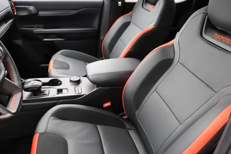 Ford Raptor din 2025 cu 10 km - oferta FOR108397 - foto 11