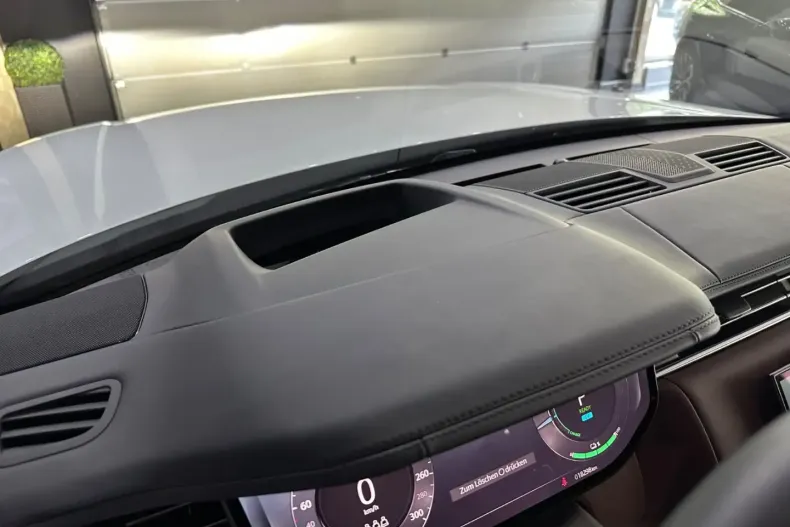 Land Rover Range Rover din 2023 cu 31.000 km - oferta LAN108401 - foto 16