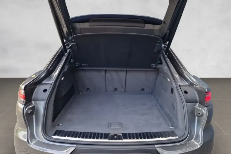 Porsche Cayenne din 2021 cu 96.988 km - oferta POR108406 - foto 17