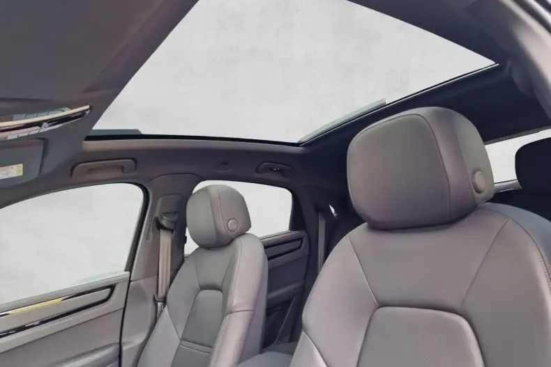 Porsche Cayenne din 2021 cu 96.988 km - oferta POR108406 - foto 18