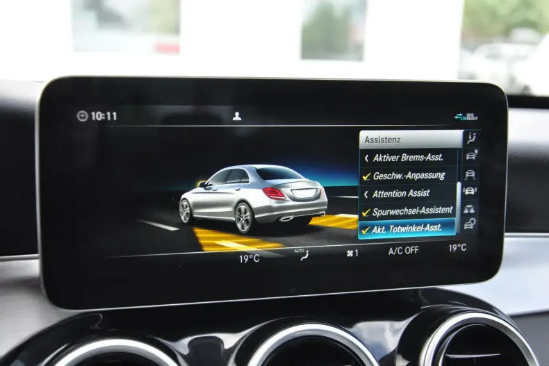 Mercedes-Benz C 300 din 2020 cu 62.900 km - oferta MER108409 - foto 21