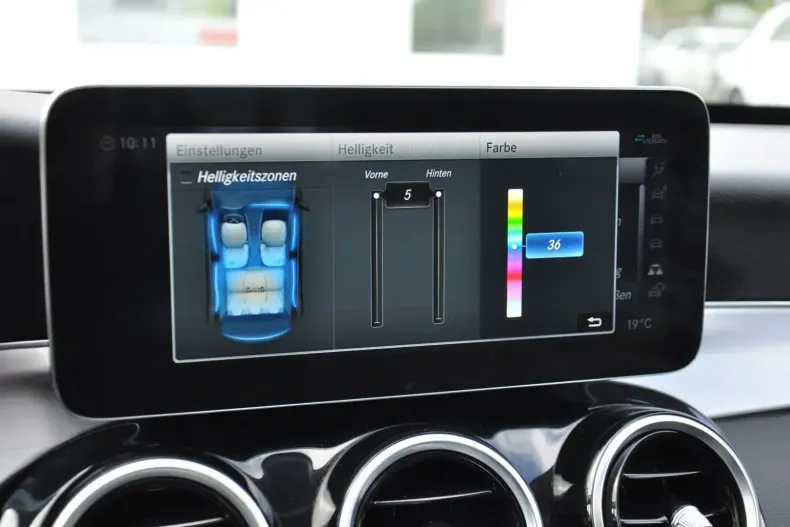 Mercedes-Benz C 300 din 2020 cu 62.900 km - oferta MER108409 - foto 22