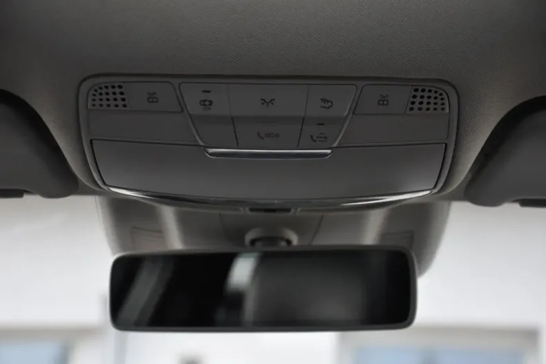 Mercedes-Benz C 300 din 2020 cu 62.900 km - oferta MER108409 - foto 30