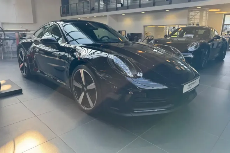 Porsche 992 din 2024 cu 5.900 km - oferta POR108414 - foto 2