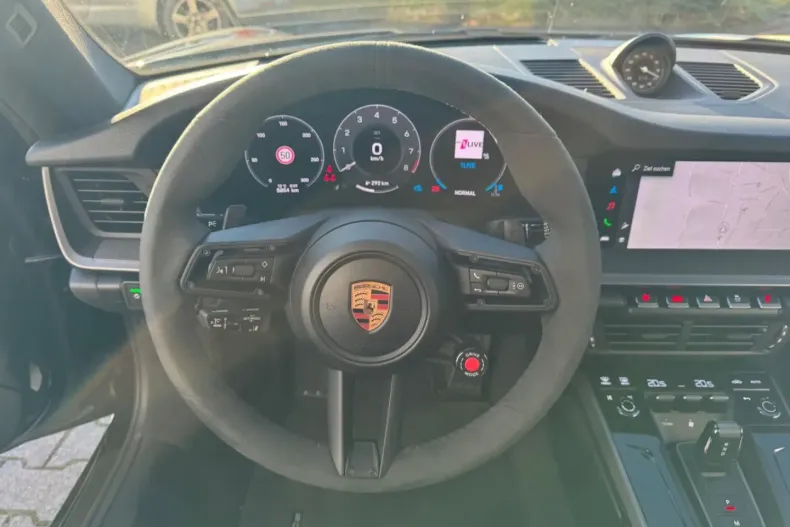 Porsche 992 din 2024 cu 5.900 km - oferta POR108414 - foto 6