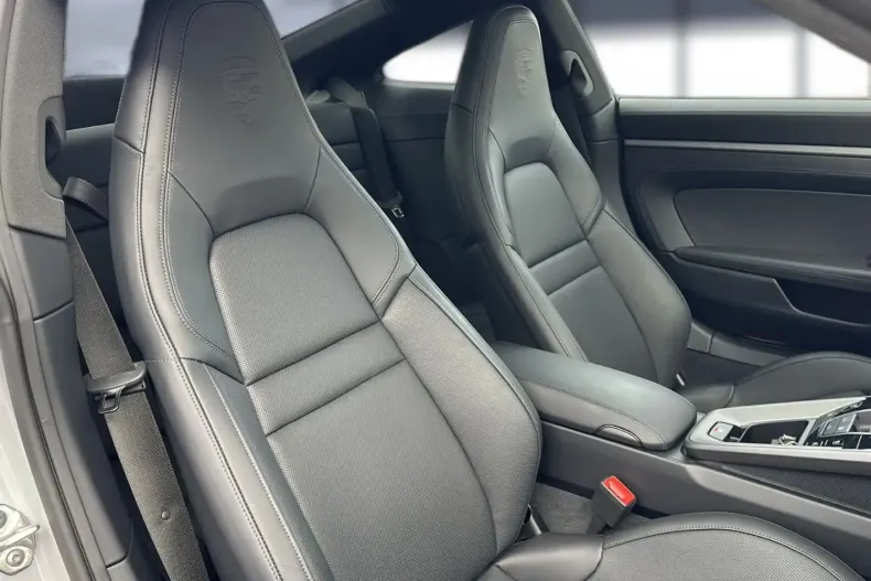 Porsche 992 din 2024 cu 8.000 km - oferta POR108415 - foto 14