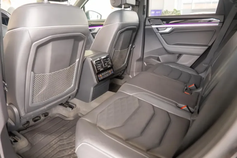 Volkswagen Touareg din 2020 cu 111.267 km - oferta VOL108421 - foto 20