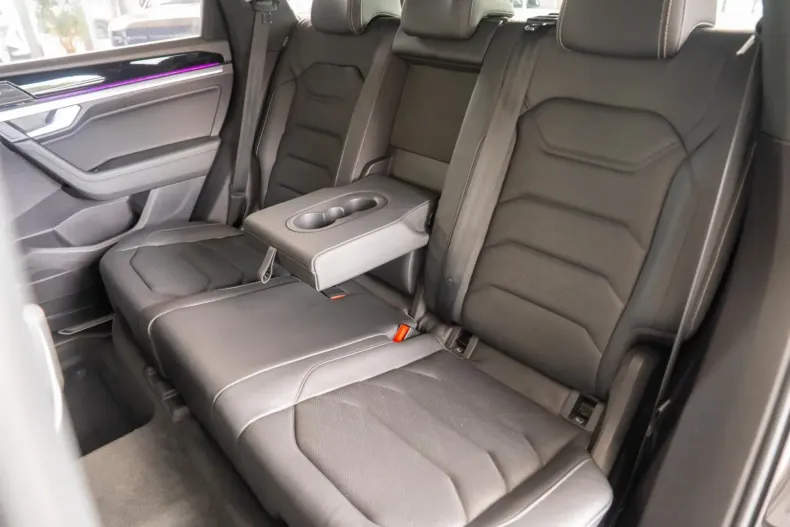 Volkswagen Touareg din 2020 cu 111.267 km - oferta VOL108421 - foto 22