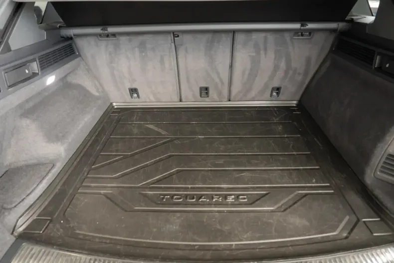 Volkswagen Touareg din 2020 cu 111.267 km - oferta VOL108421 - foto 24