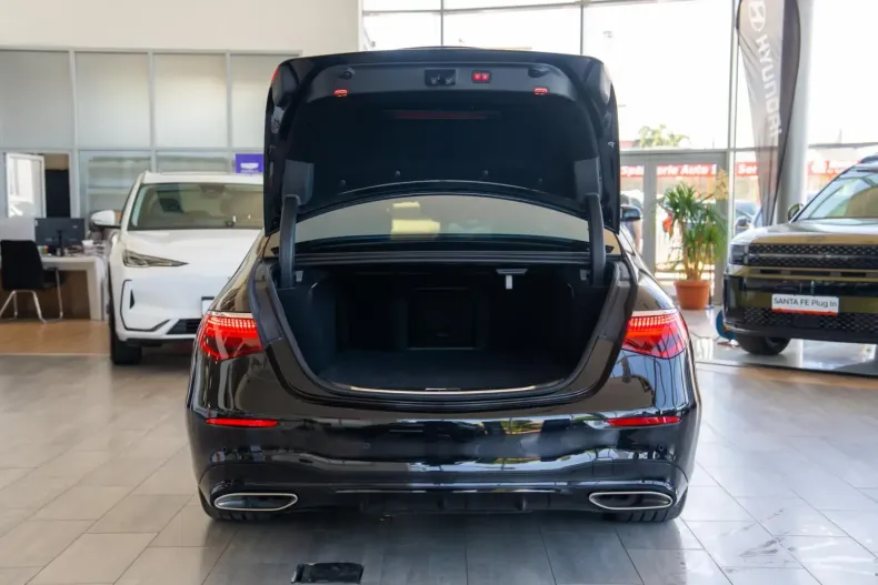 Mercedes-Benz S 580 din 2022 cu 63.257 km - oferta MER108423 - foto 10