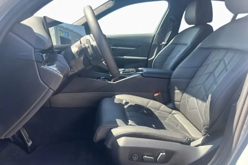 BMW 520 din 2024 cu 25.300 km - oferta BMW108424 - foto 9