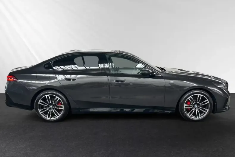 BMW 520 din 2024 cu 25.600 km - oferta BMW108426 - foto 5