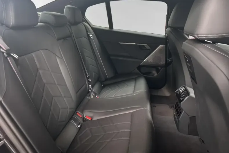 BMW 520 din 2024 cu 25.600 km - oferta BMW108426 - foto 10