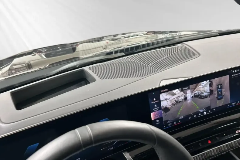 BMW 520 din 2024 cu 25.600 km - oferta BMW108426 - foto 11