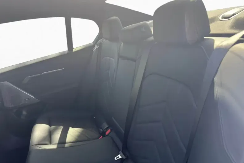 BMW 520 din 2024 cu 25.700 km - oferta BMW108427 - foto 9