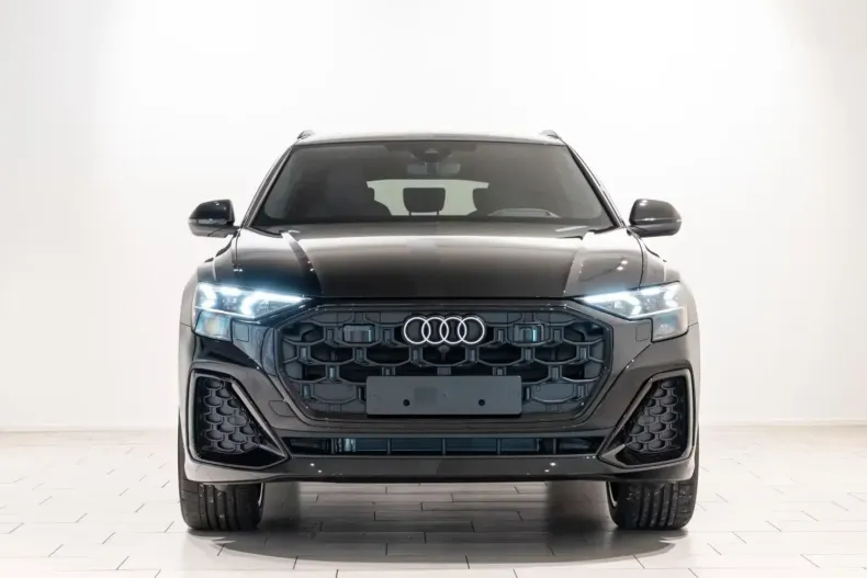 Audi Q8 din 2025 cu 30 km - oferta AUD108431 - foto 6