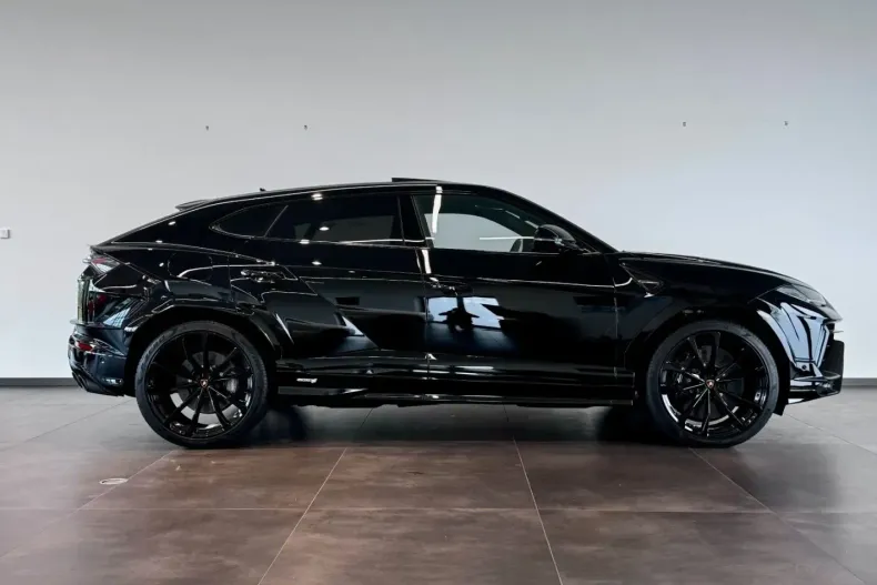 Lamborghini Urus din 2023 cu 7.244 km - oferta LAM108432 - foto 4