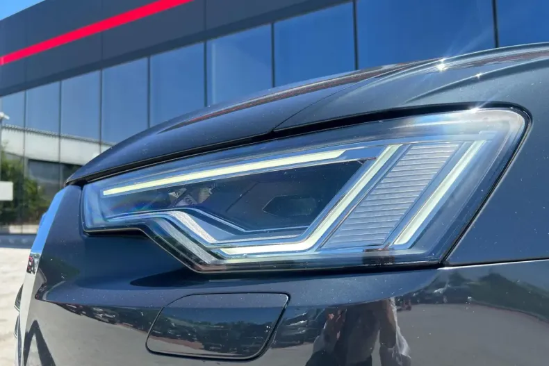 Audi A6 din 2022 cu 63.545 km - oferta AUD108436 - foto 32