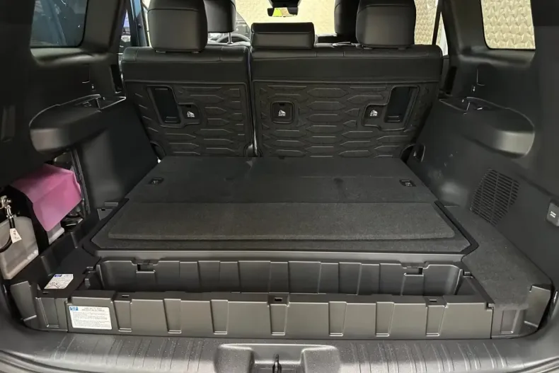 Toyota Land Cruiser din 2025 cu 45 km - oferta TOY108447 - foto 17