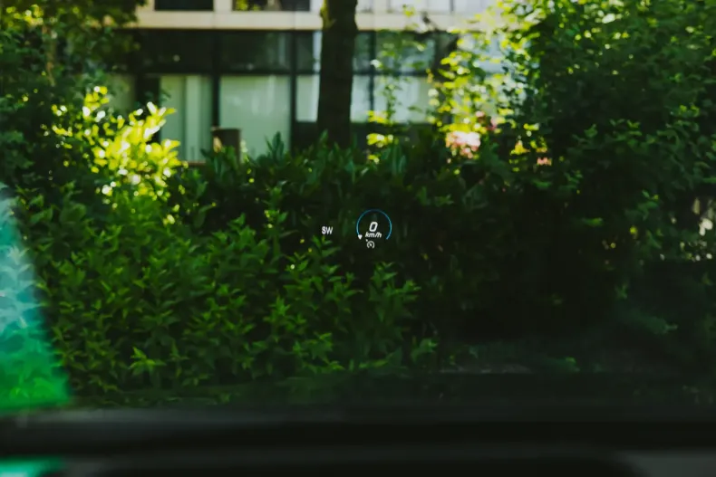 Mercedes-Benz EQA din 2023 cu 13.500 km - oferta MER108456 - foto 24