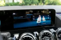 Mercedes-Benz EQA din 2023 cu 13.500 km - oferta MER108456 - foto 34