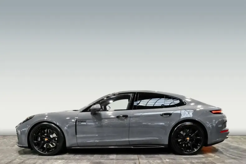 Porsche Panamera din 2025 cu 9.900 km - oferta POR108459 - foto 7