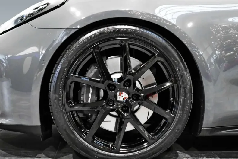 Porsche Panamera din 2025 cu 9.900 km - oferta POR108459 - foto 9