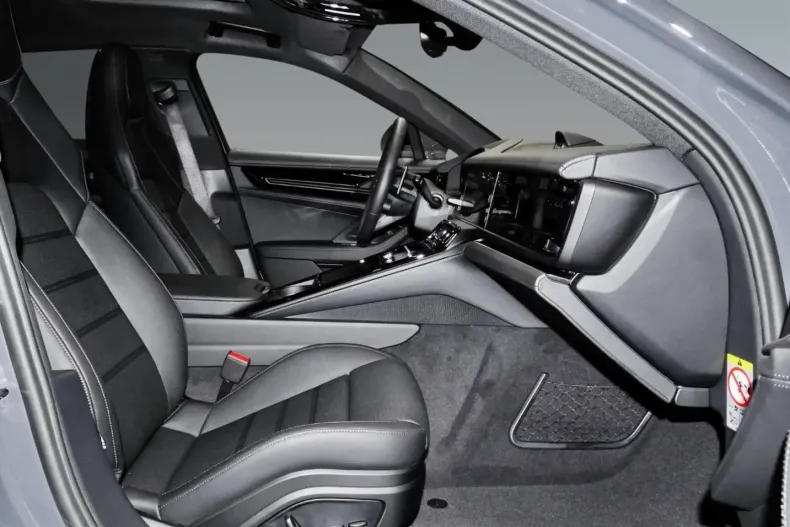 Porsche Panamera din 2025 cu 9.900 km - oferta POR108459 - foto 12
