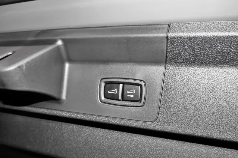 Porsche Panamera din 2025 cu 9.900 km - oferta POR108459 - foto 22