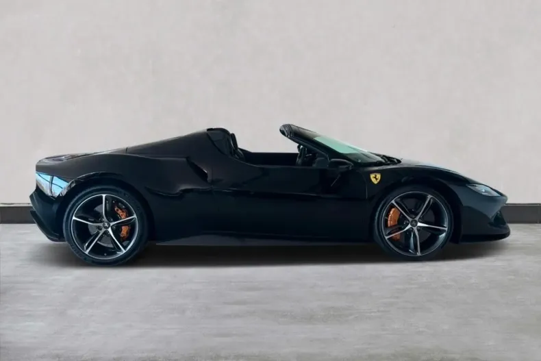 Ferrari 296 GTS din 2023 cu 3.100 km - oferta FER108465 - foto 4