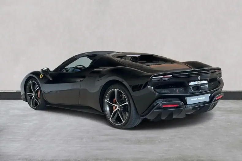 Ferrari 296 GTS din 2023 cu 3.100 km - oferta FER108465 - foto 7