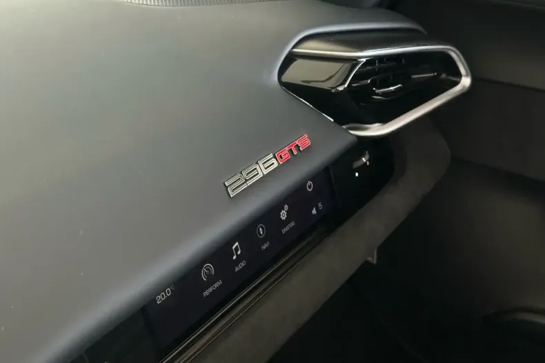 Ferrari 296 GTS din 2023 cu 3.100 km - oferta FER108465 - foto 18