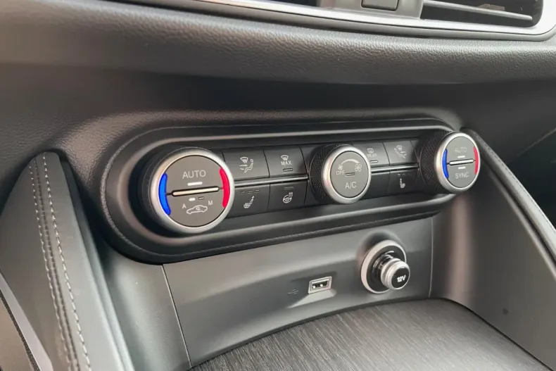 Alfa Romeo Stelvio din 2020 cu 60.000 km - oferta ALF108475 - foto 13