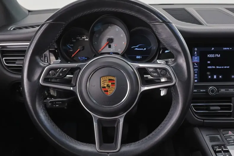 Porsche Macan din 2020 cu 78.000 km - oferta POR108479 - foto 21