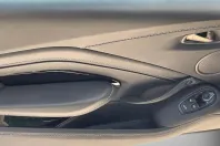 Aston Martin V8 Vantage din 2023 cu 16.200 km - oferta AST108482 - foto 7