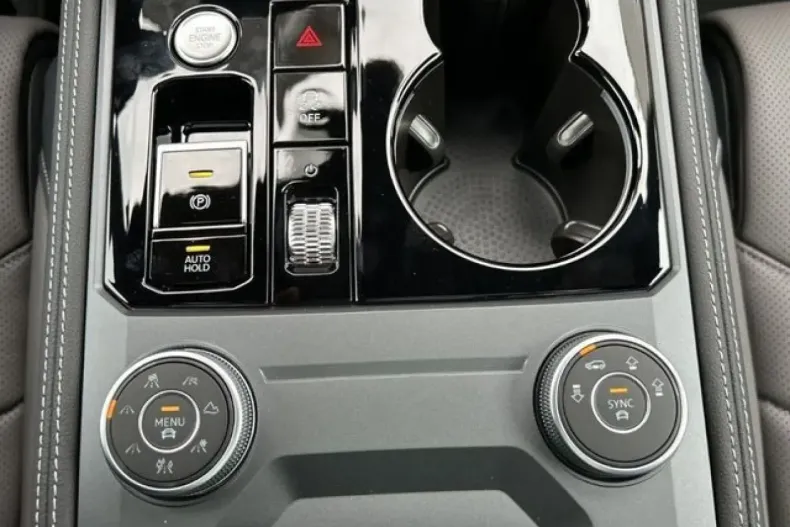 Volkswagen Touareg din 2023 cu 26.000 km - oferta VOL108483 - foto 25