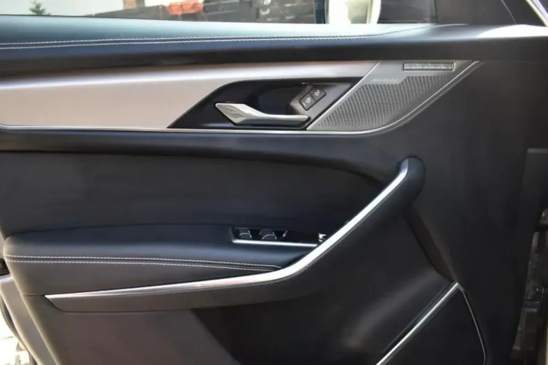 Jaguar F-Pace din 2021 cu 53.125 km - oferta JAG108484 - foto 10