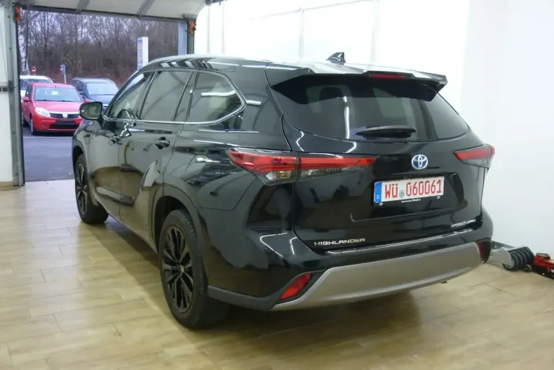 Toyota Highlander din 2024 cu 7.750 km - oferta TOY108487 - foto 6